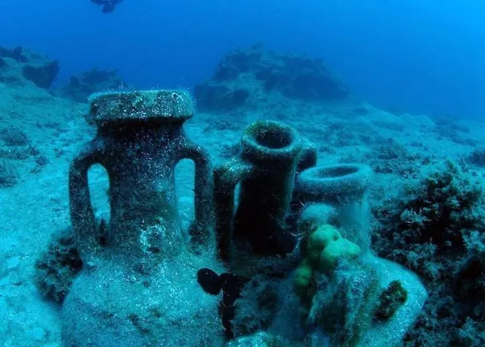 Botel Neptune Dive Club Kas